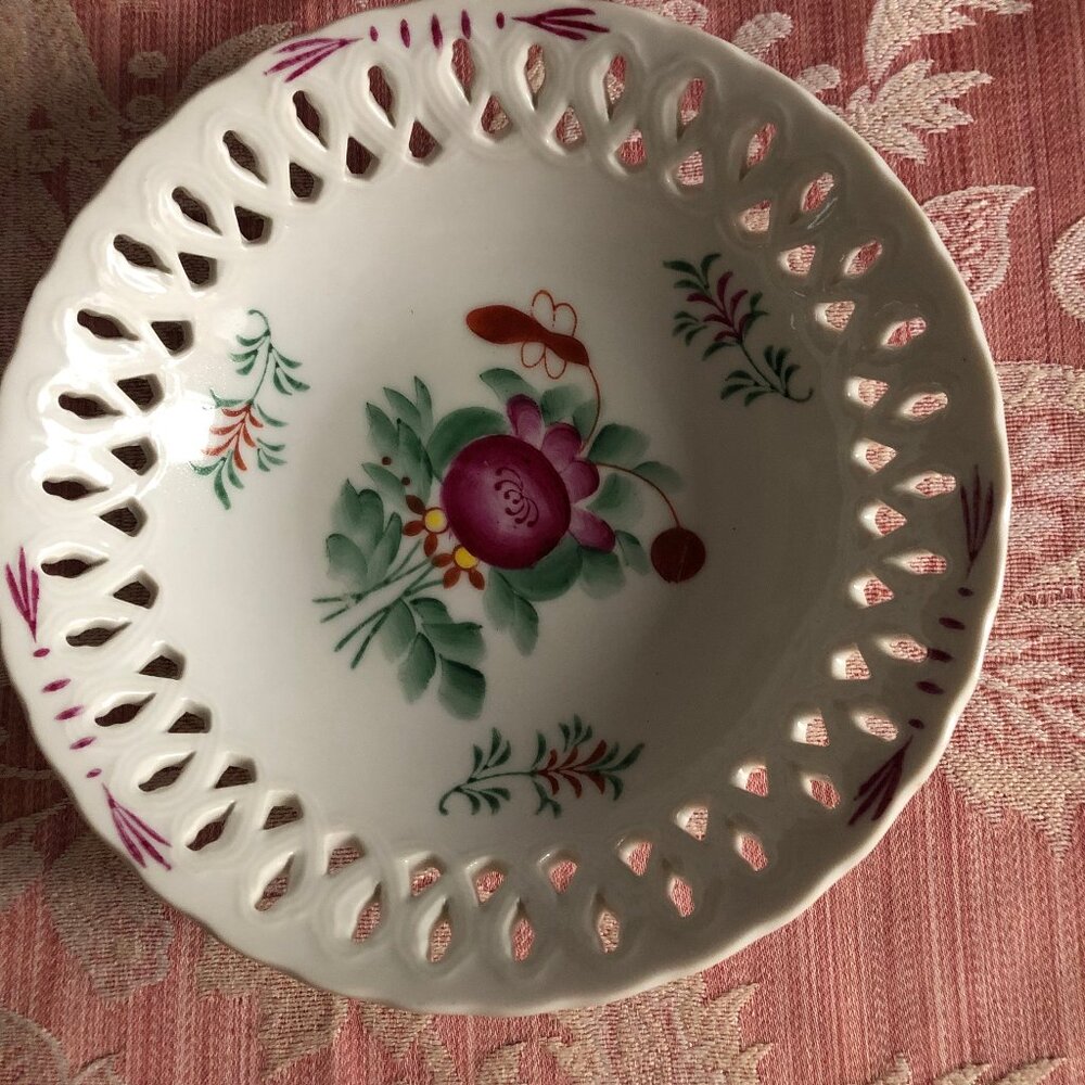 Handgemalt hand painted porcelain bowl floral German